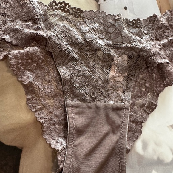 New - VS underwear - Picture 5 of 5